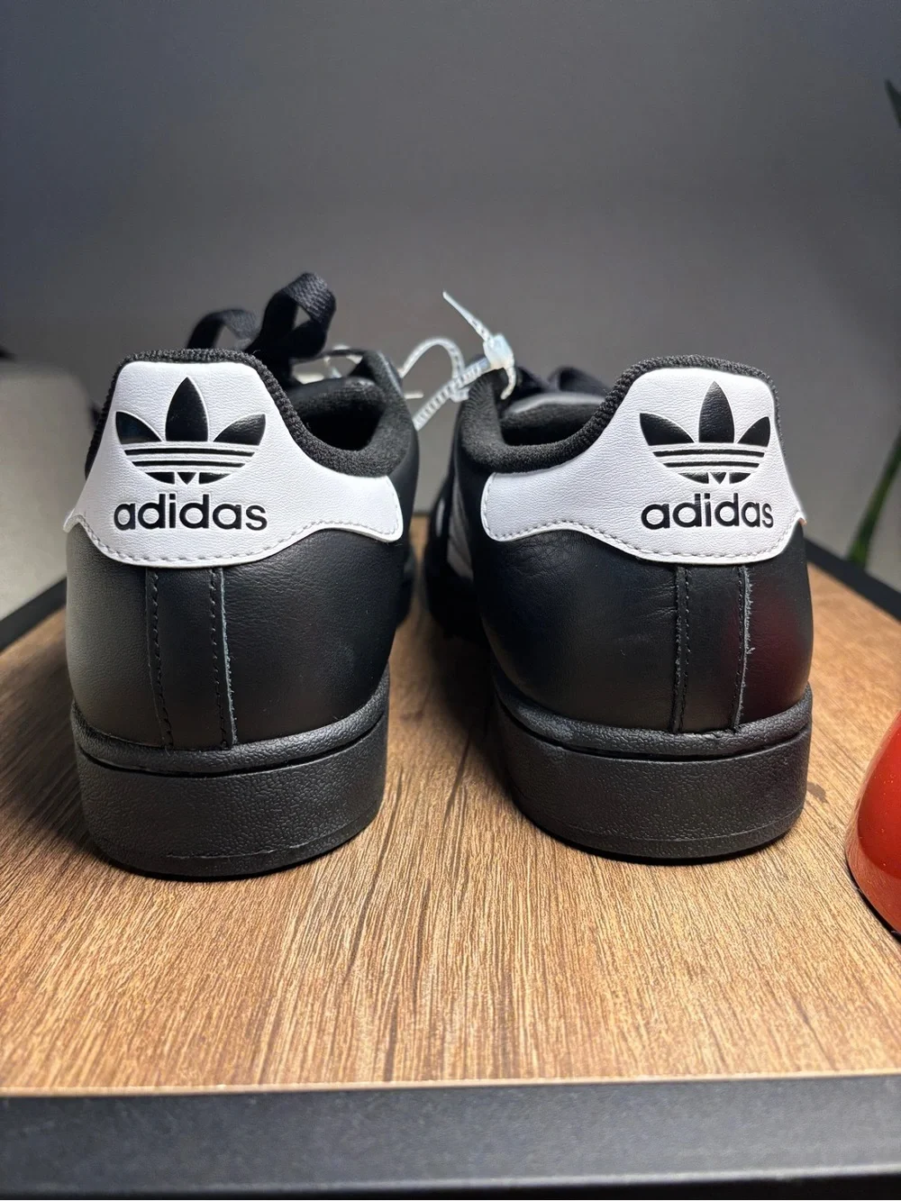 adidas low top